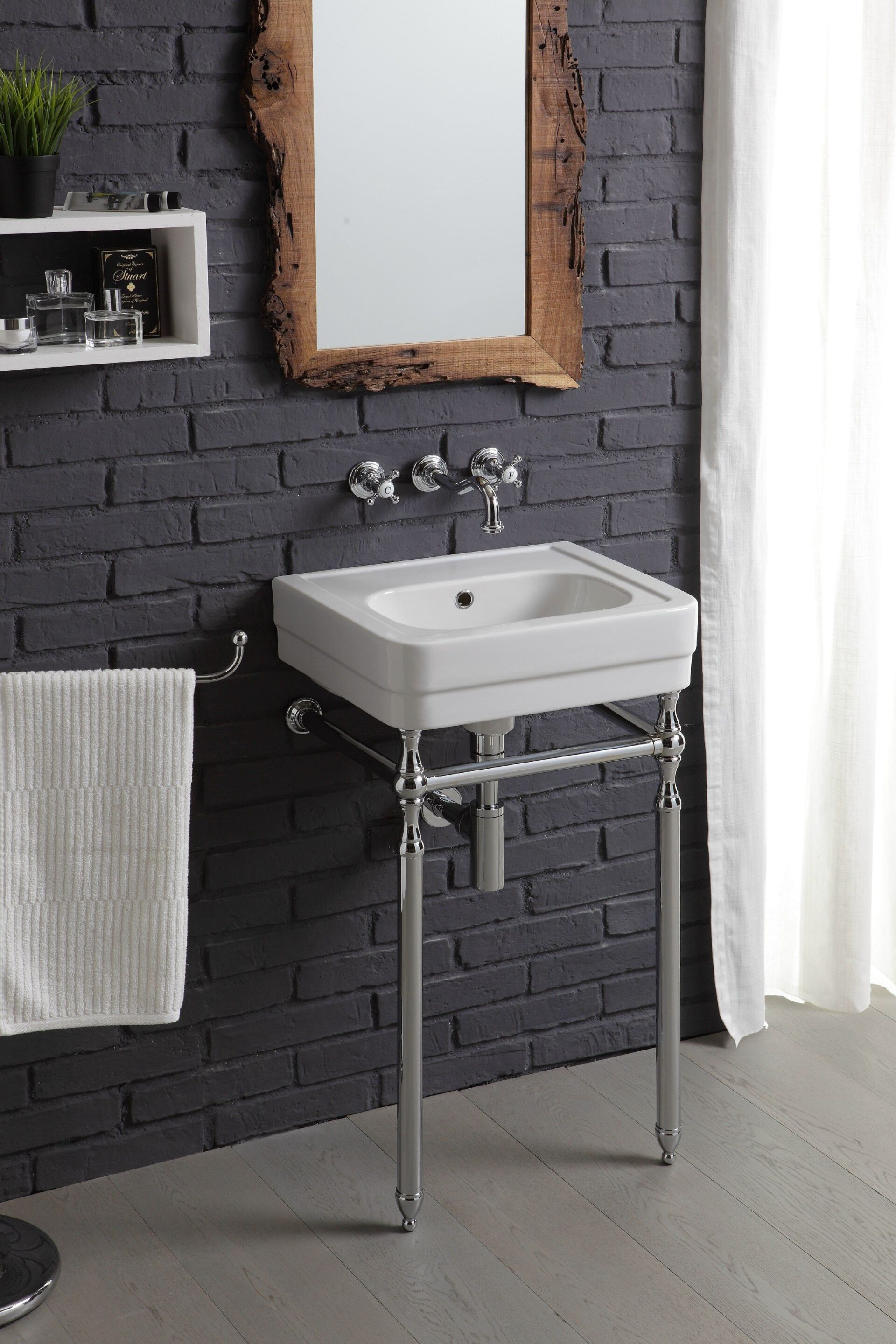 Керамический одиночный умывальник BLEU PROVENCE Provence ' 700 ARCH-00073978 - Вид №1