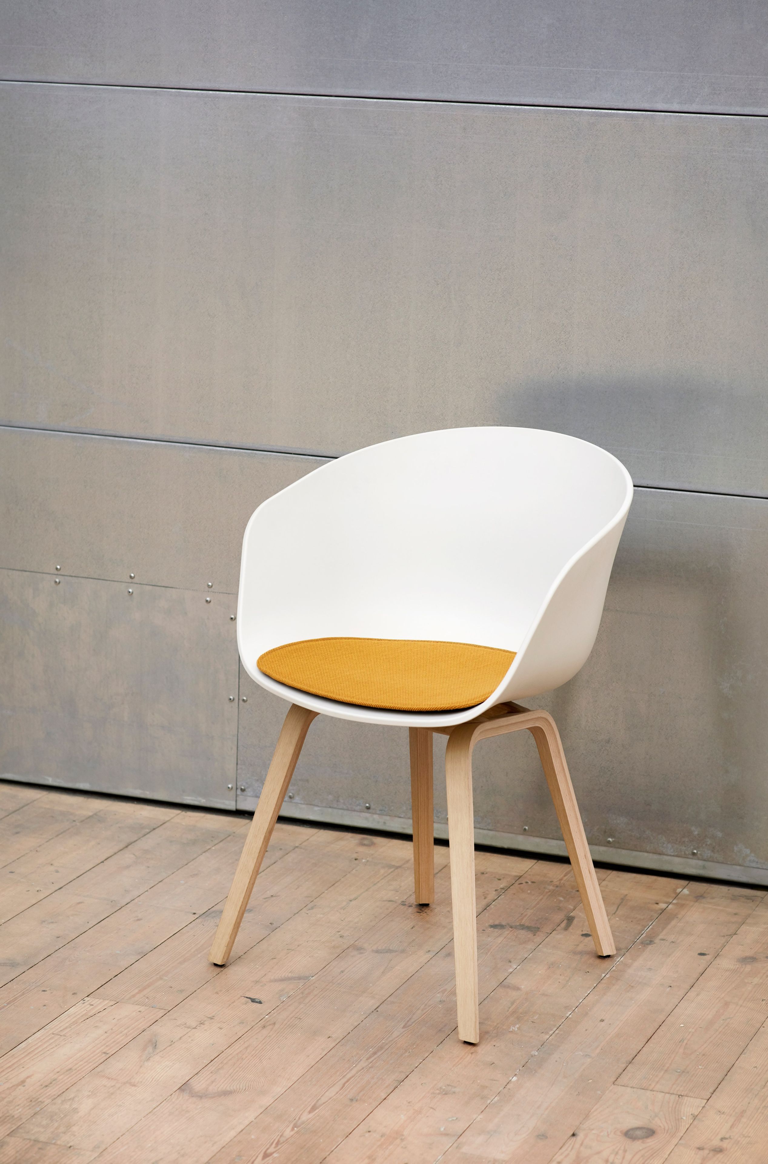 Стул из полипропилена со встроенной подушкой Hay About a Chair ARCH-00068838 - Вид №7