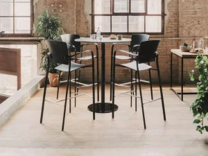 ENEA Высокий стол со стальным основанием и столешницей из hpl Punto