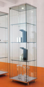 Витрина  CATTELAN ITALIA Charme  2