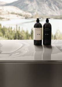 Встраиваемый умывальник из термоформованного стекла с столешницей