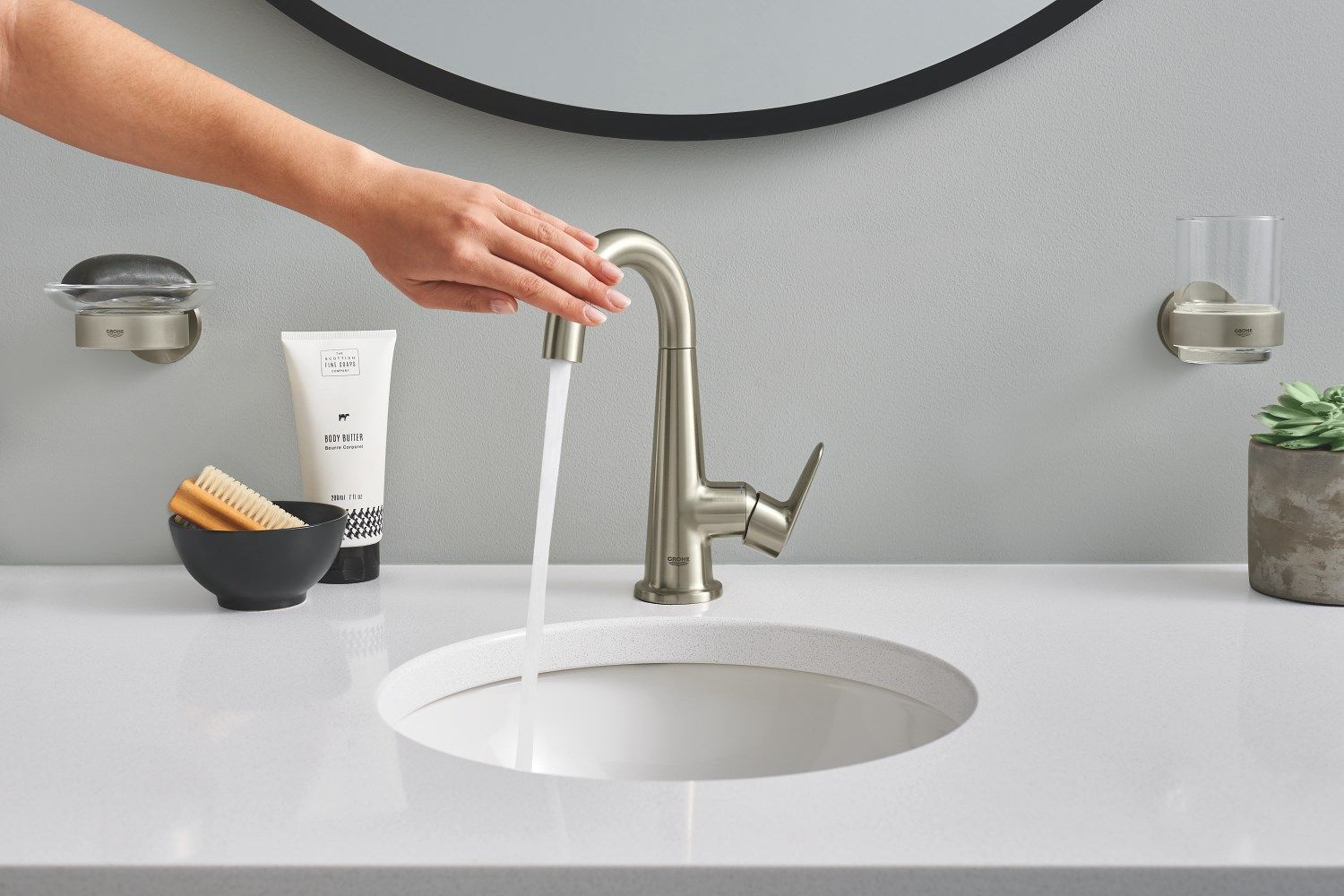 Держатель для полотенец с металлическим кольцом Grohe Essentials ARCH-00098358 - Вид №8