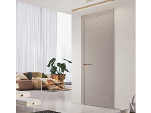 Лакированная распашная дверь