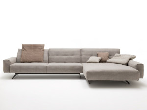 Диван с полуостровом