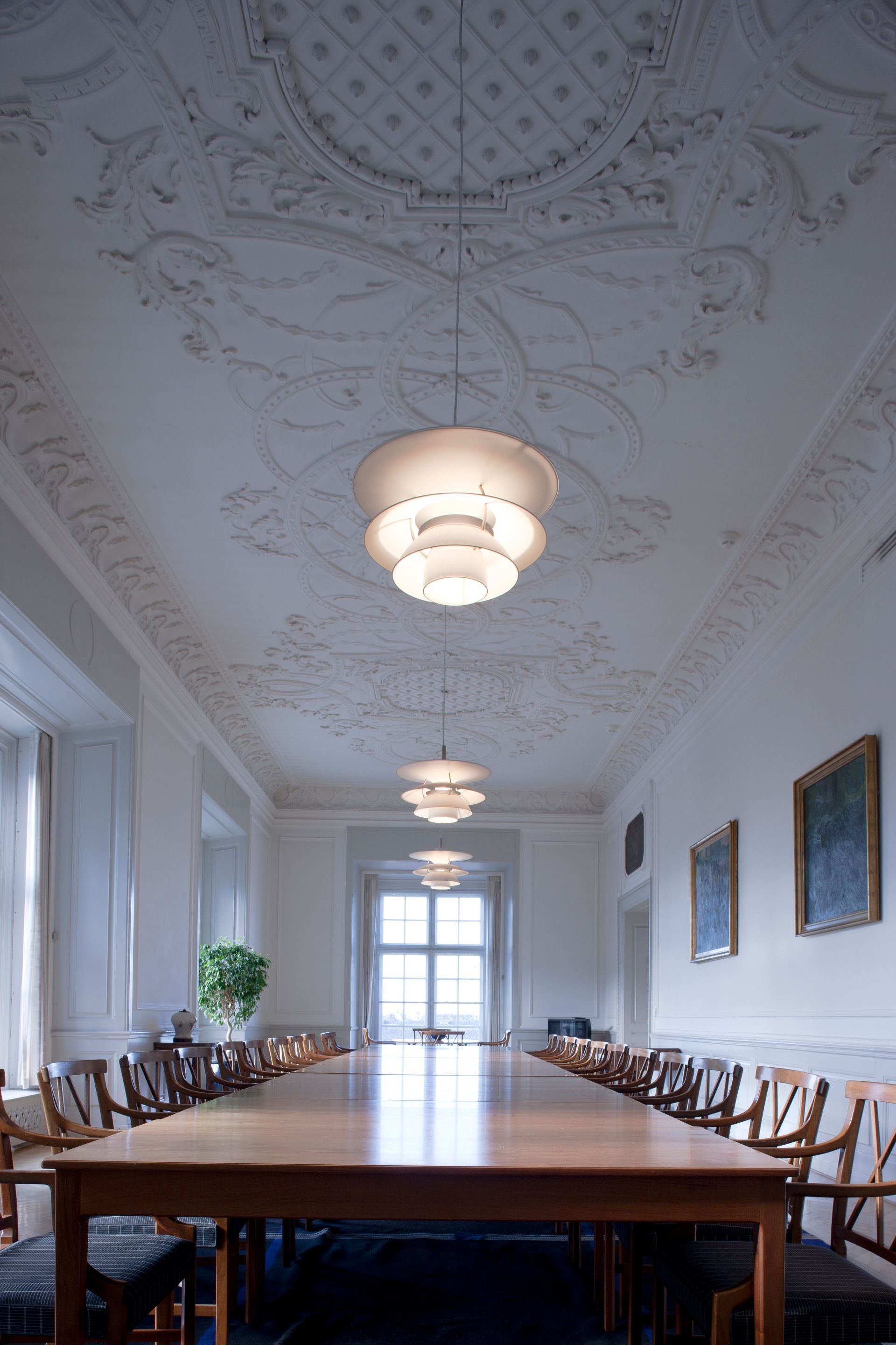 Алюминиевый подвесной светильник Louis Poulsen PH 5-4½ & PH 6½-6 ARCH-00013440 - Вид №10