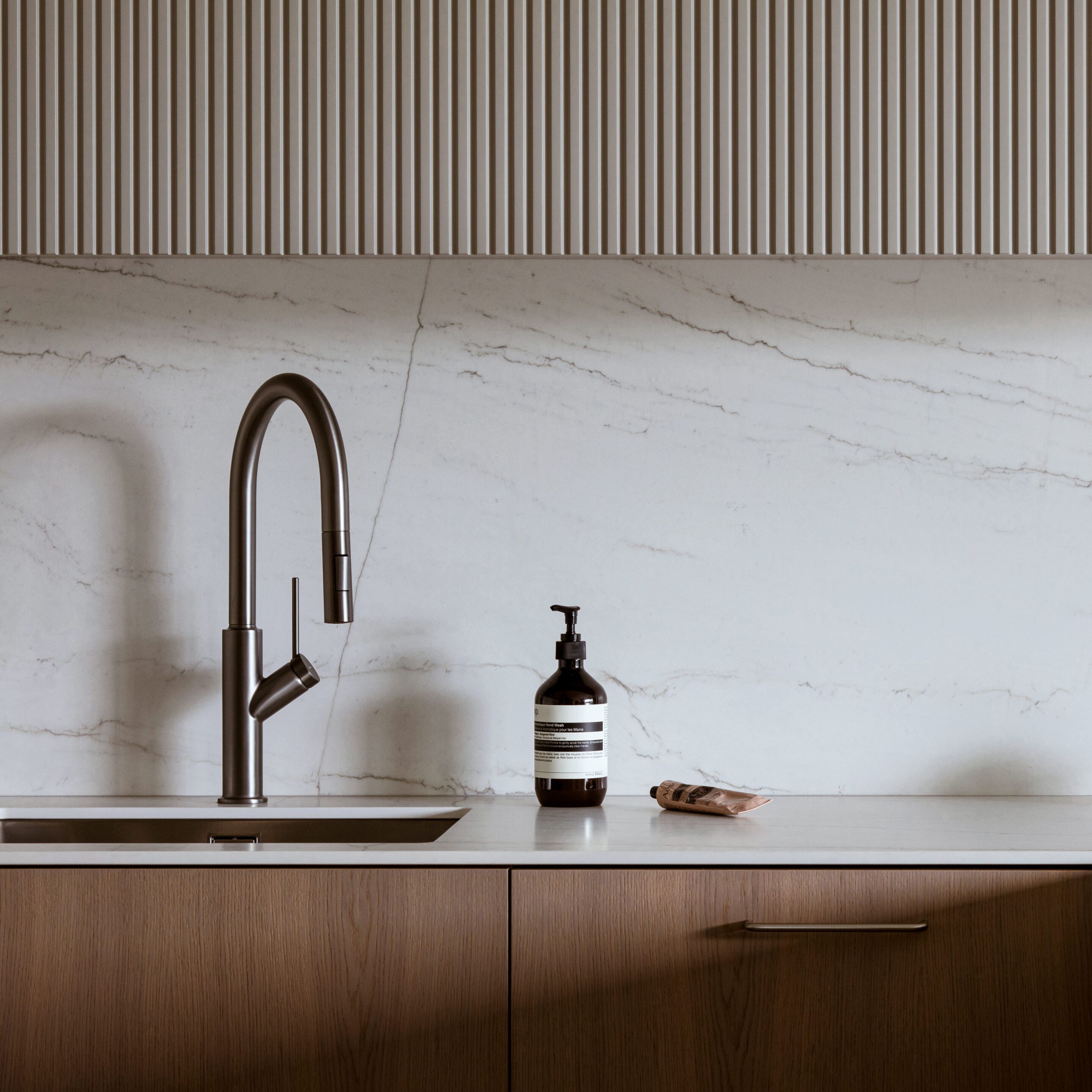 Смеситель для кухни с поворотным изливом OMNIRES Bend ARCH-00057329 - Вид №6