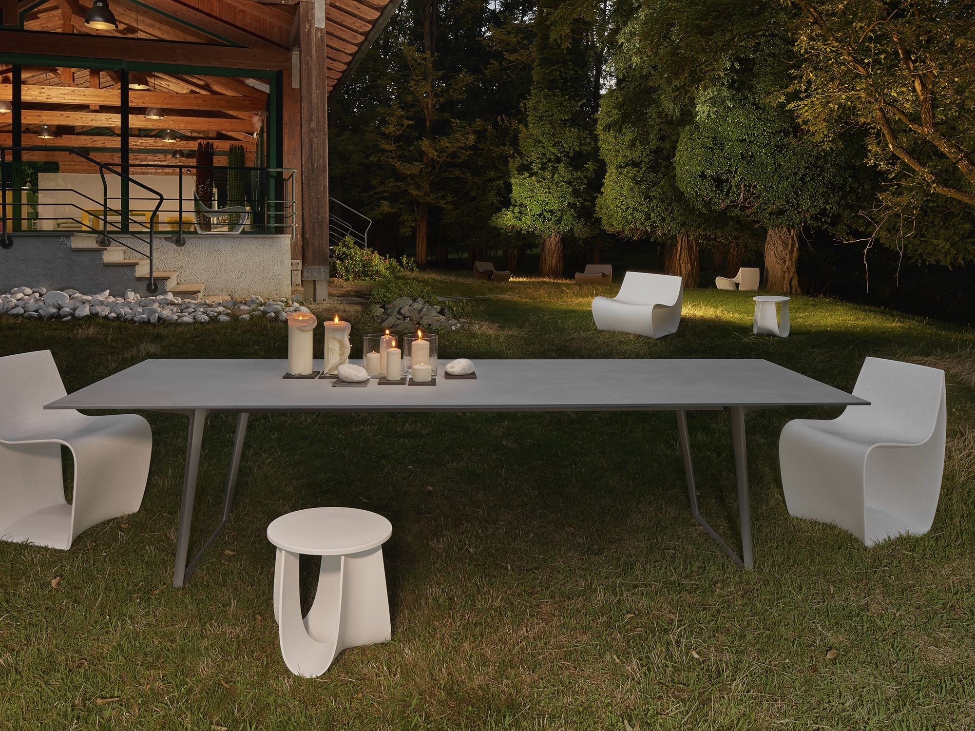 Савойский каменный прямоугольный садовый стол MDF Italia Axy ARCH-00122250 - Вид №2