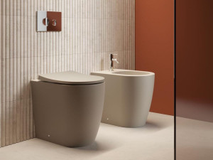 Керамическая напольная сантехника