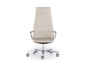 Тканевое офисное кресло с подлокотниками