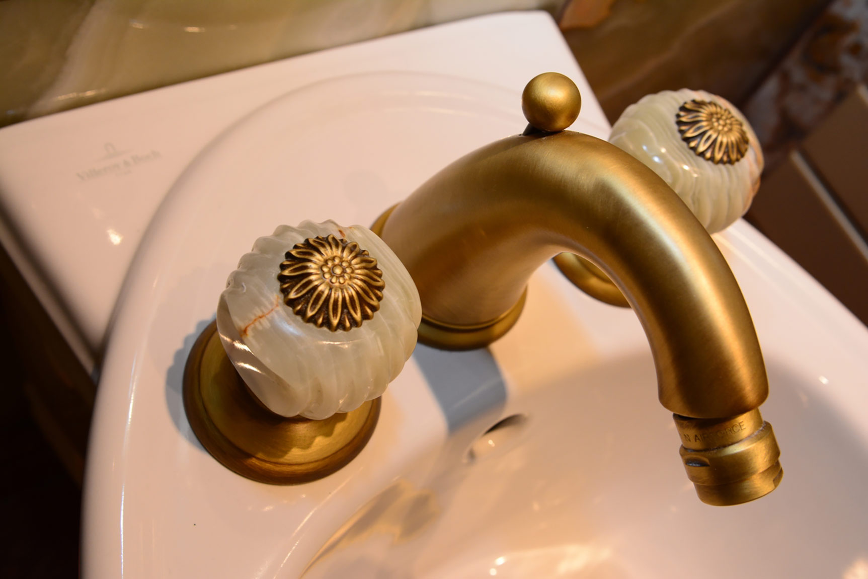 2108 ** 09O Смеситель для умывальника Nicolazzi Series Onice  - Вид №6