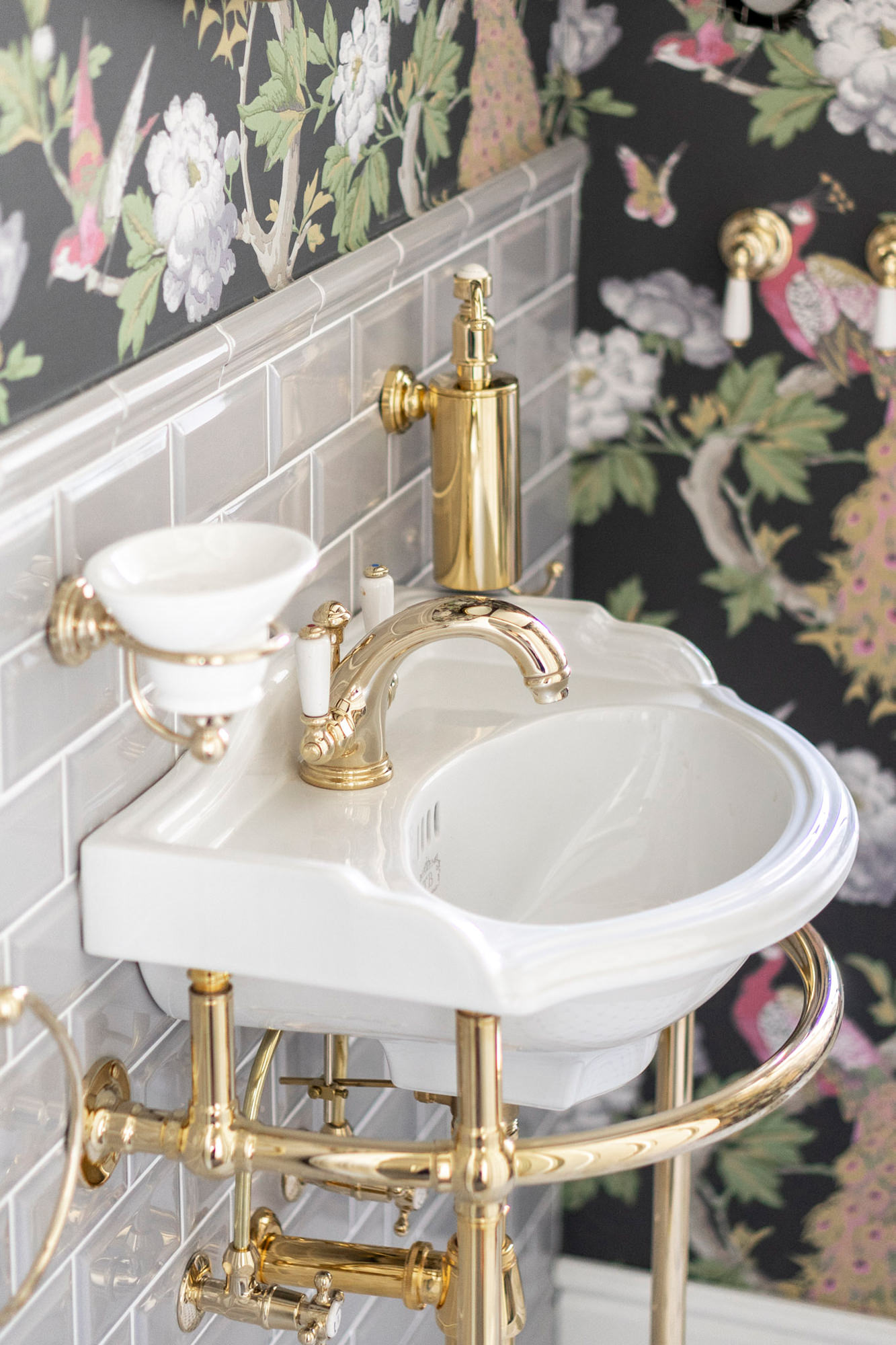 Traditional bathrooms Раковина РИЧМОНД средняя с консолью Cs-ch-063 Richmond - Вид №2
