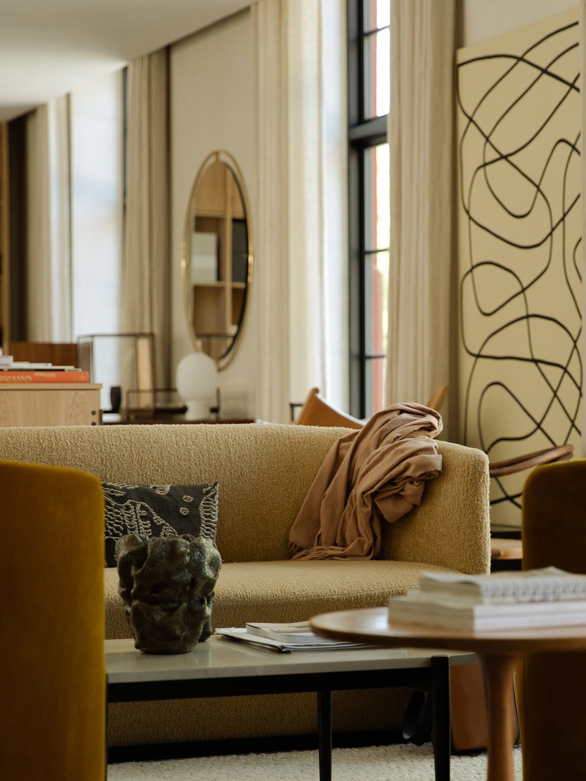 9602001-003F01ZZ MENU Чайная, Диван Городской бархат CA7832 / 031  - Вид №4