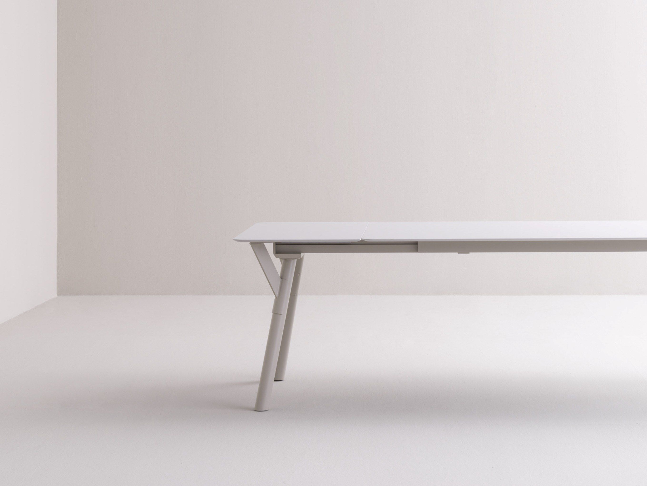 Прямоугольный садовый стол Varaschin ссылка ARCH-00108490 - Вид №9