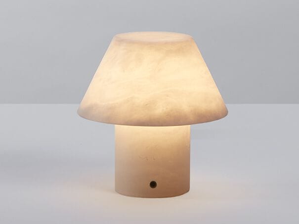 Алебастр светодиодный аккумулятор настольная лампа PARACHILNA Petra ARCH-00118412