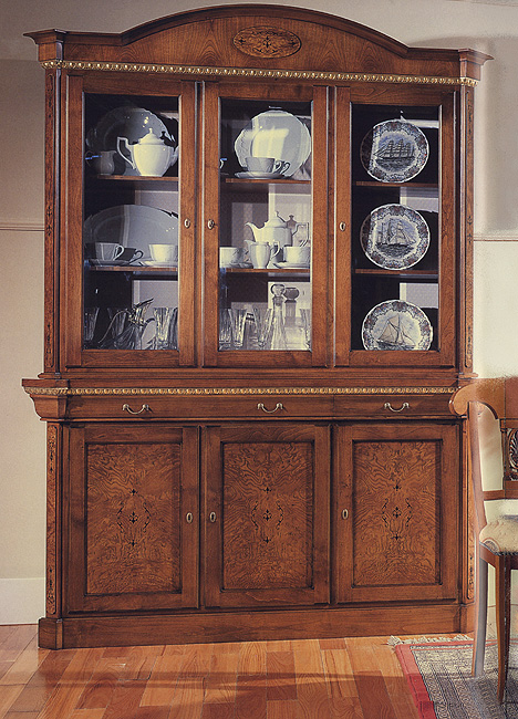 Витрина  GUERRA VANNI 2006 