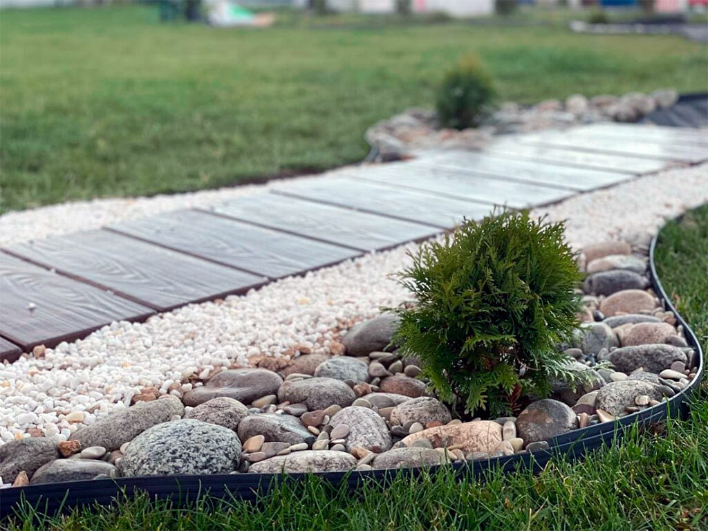 Садовый бордюр "Манго" ПП 55 мм, чёрный, 10 метров ГеоПластБорд GPBST-24 - Вид №1