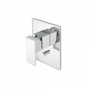 Смеситель скрытого монтажа, однорычажный, с переключателем на два выхода, соединения 1/2 " ERGO Q NEWFORM Италия