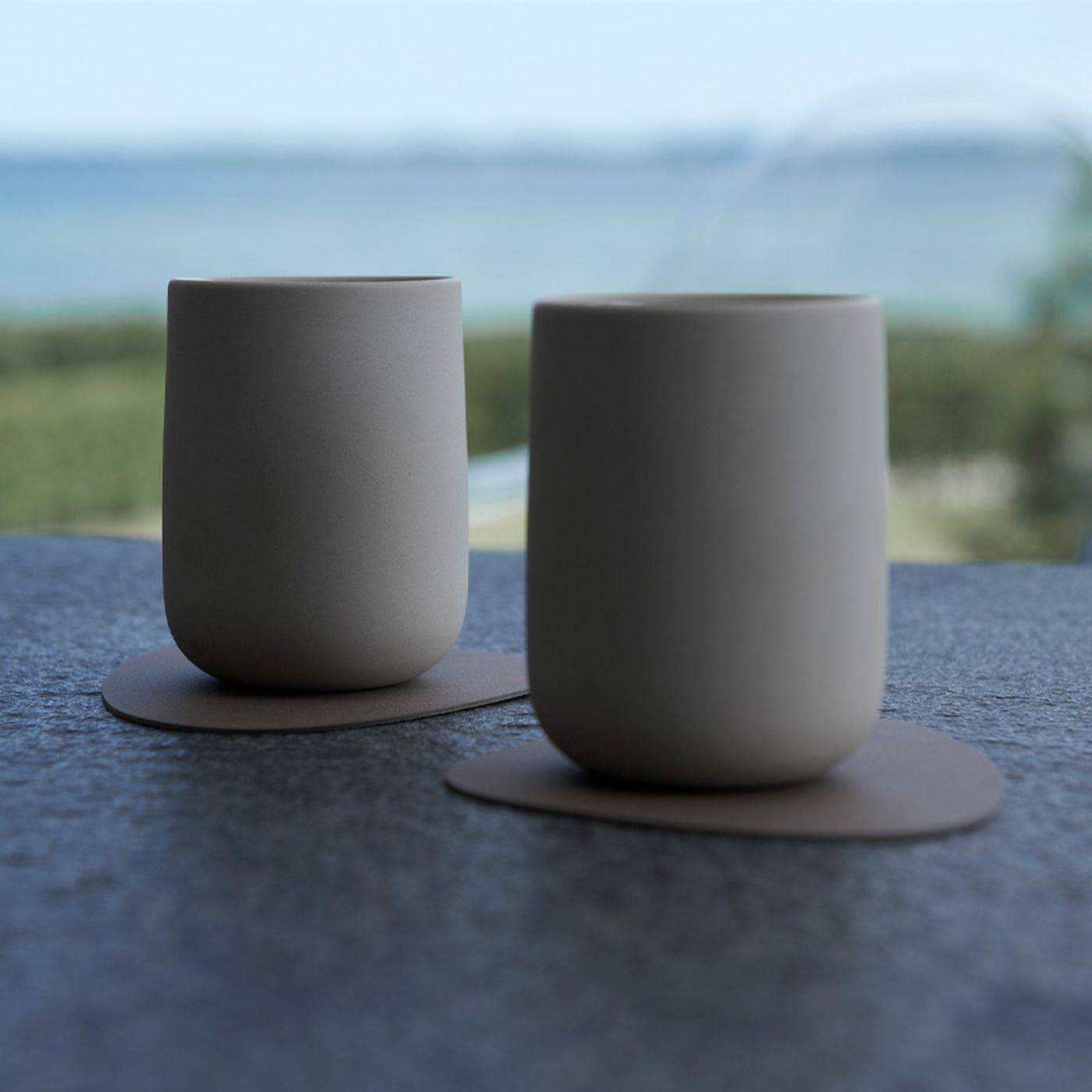 981184 NUPO brown подстаканник фигурный 11x13 см, толщина 1,6 мм;LIND DNA  - Вид №3