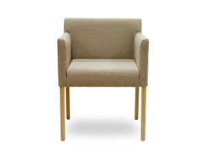 Мягкий тканевый стул с подлокотниками