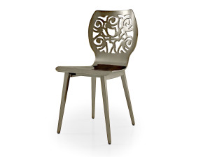 Деревянный садовый стул