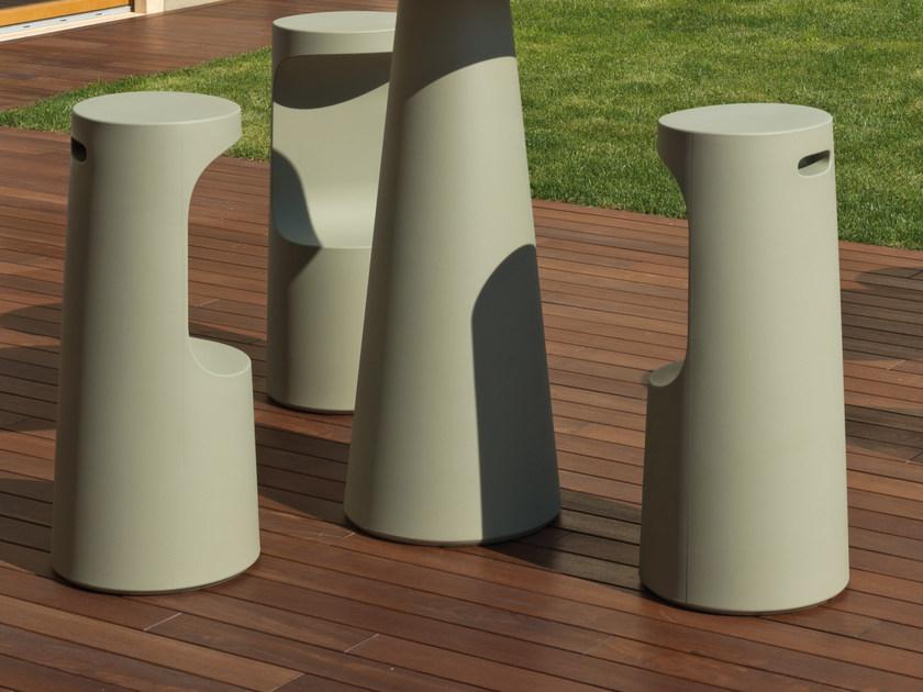 Plust Высокий табурет из полиэтилена Fura sun-id-1411022 - Вид №2