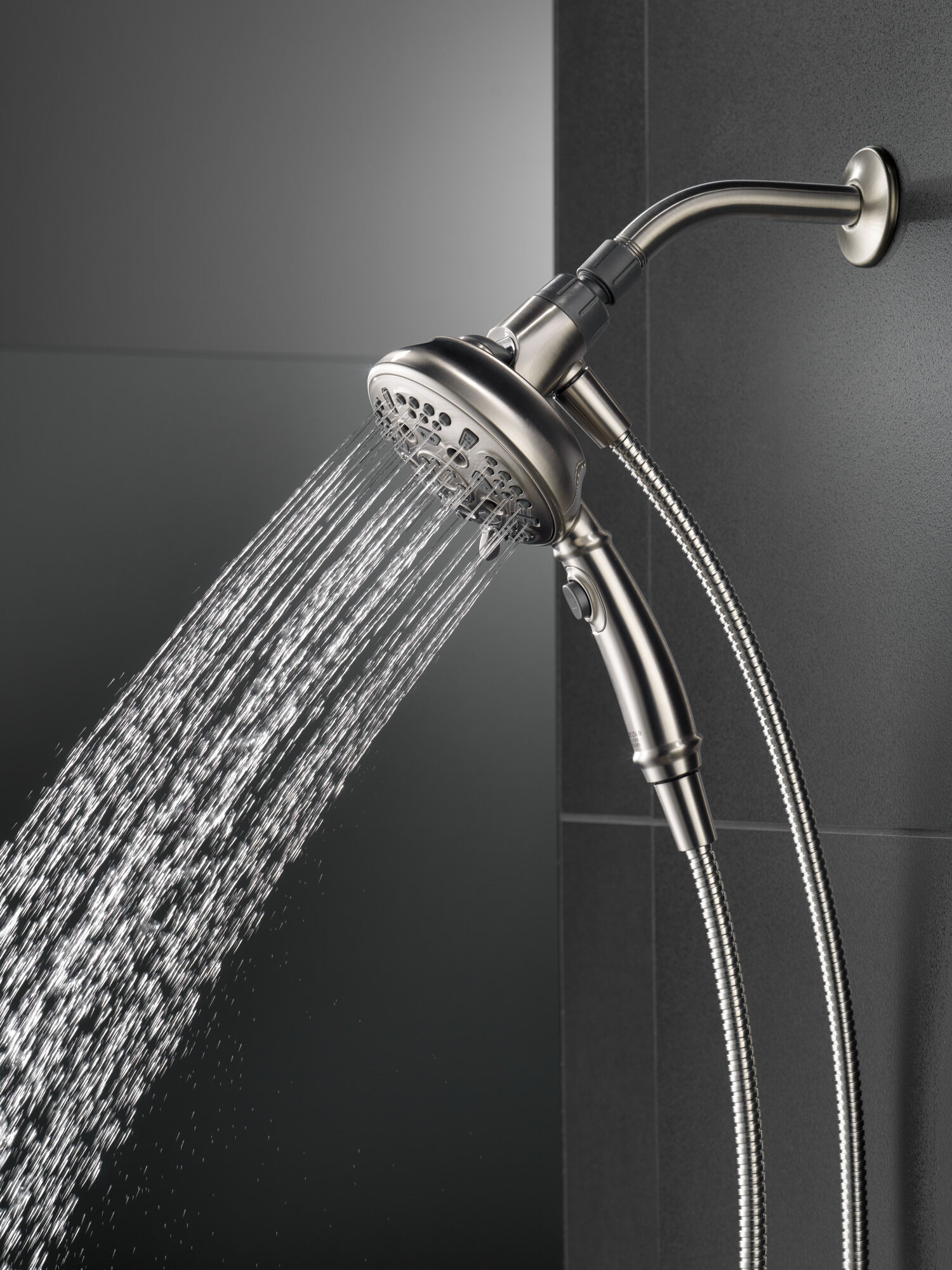 75506SN Ручной душ SureDock ™ с 7 настройками Delta Faucet DELTA Матовый никель Spotshield - Вид №13