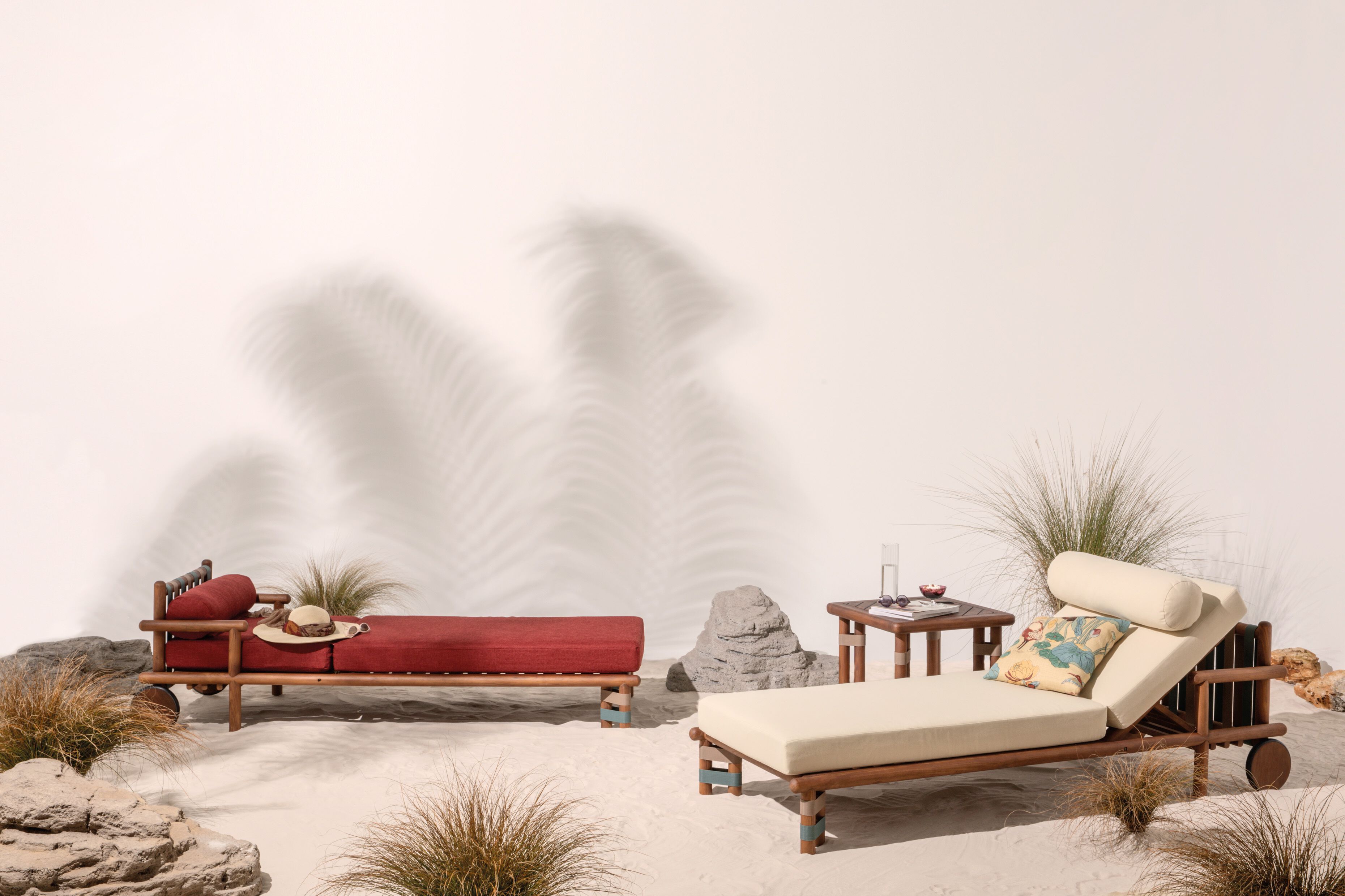 Садовая кровать из тикового дерева с колесами Il Giardino di Legno Lignes ARCH-00092659 - Вид №1