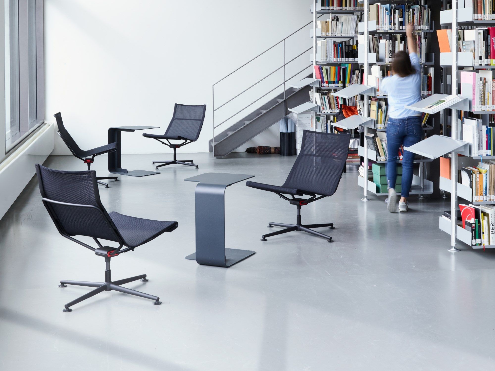 Спицевое вращающееся кресло Wagner D1 ARCH-00055449 - Вид №5