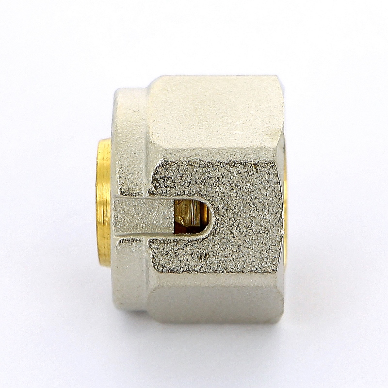 Соединитель для PEX-трубы обжим EMMETI 20х2(М24х19) 28100346