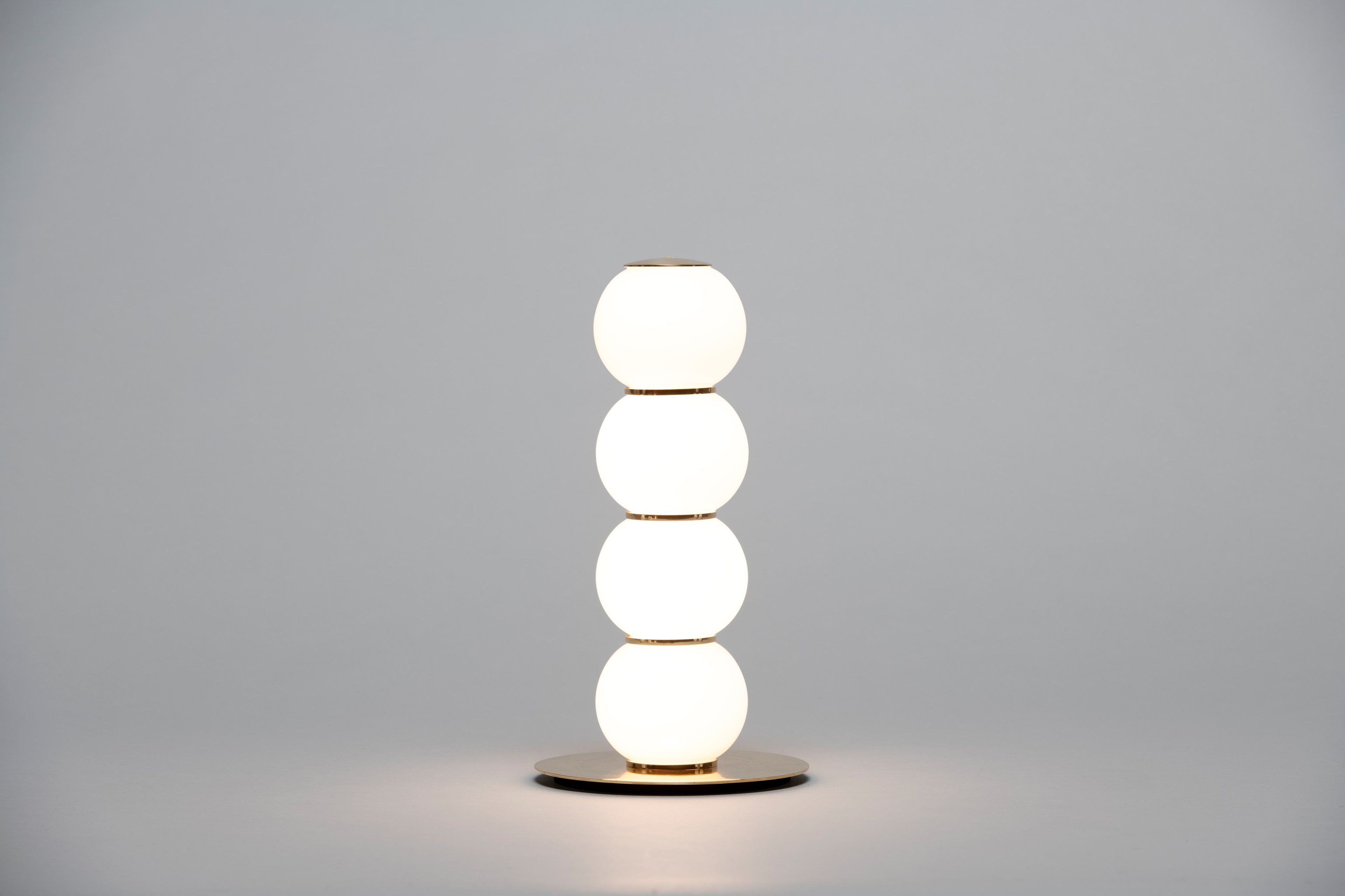 Стеклянная светодиодная настольная лампа Formagenda ARCH-00028425 - Вид №1