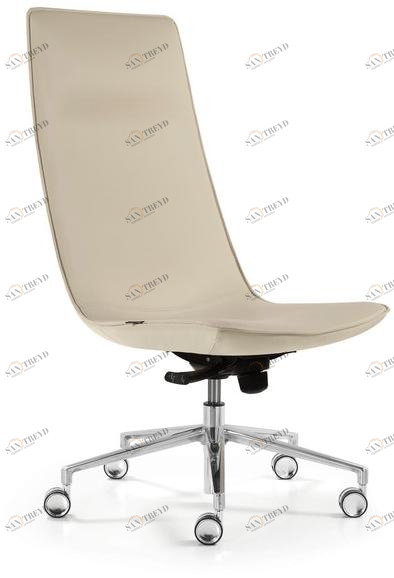 Quinti Sedute Поворотное кожаное кресло Executive с 5-ю спицами и колесами Amelie sun-id-1460656