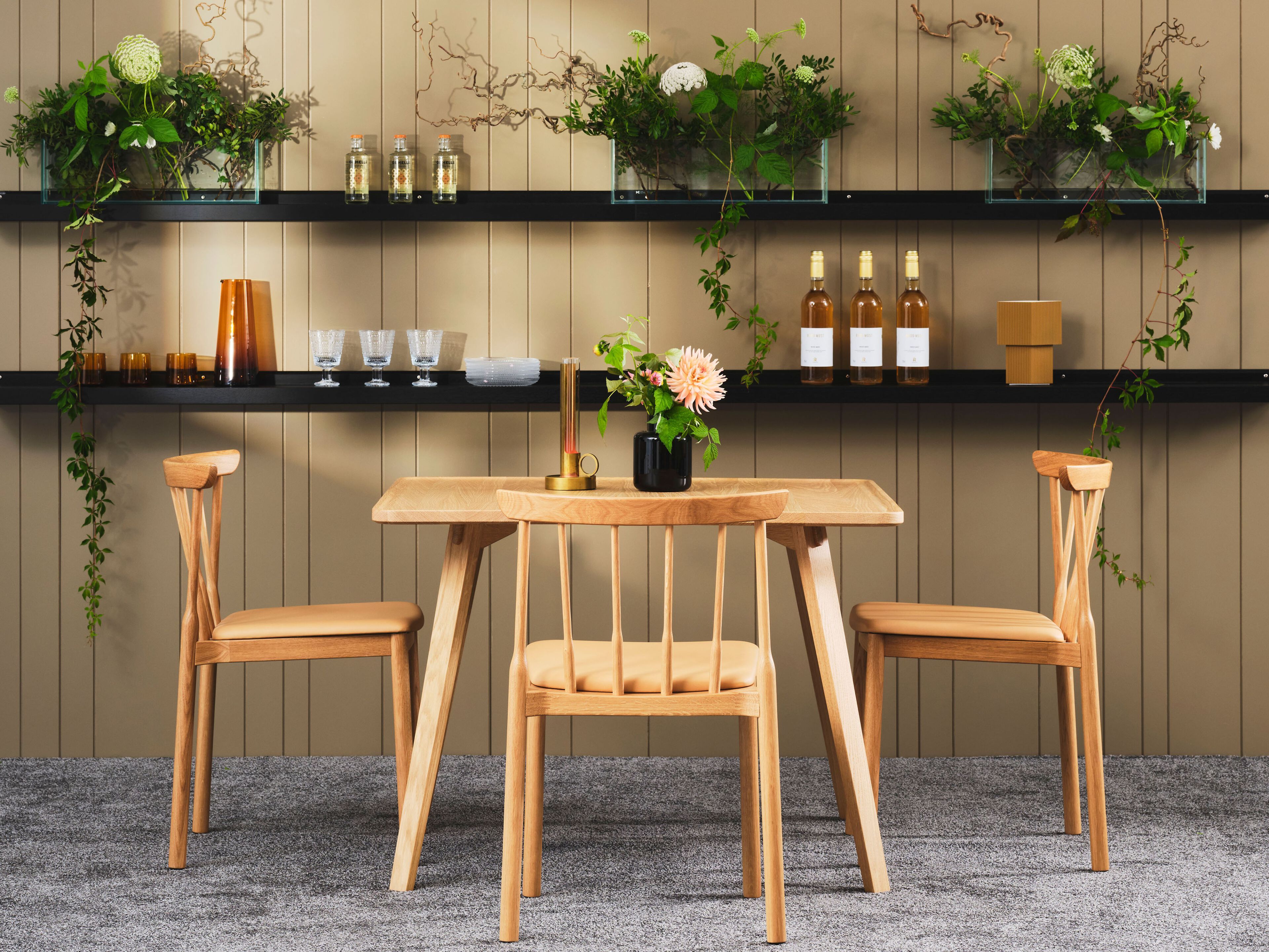 Квадратный стол из массива дерева Karl Andersson Мельница ARCH-00120162 - Вид №1