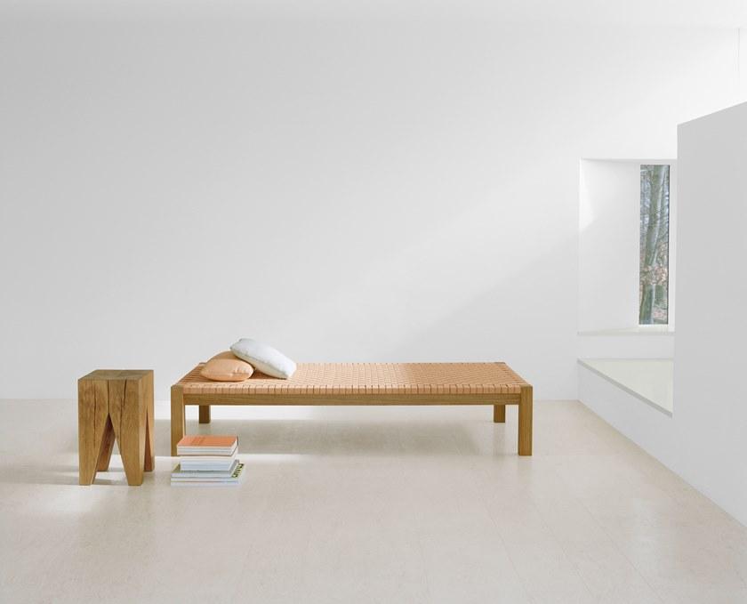 e15 Табурет / журнальный столик из массива дерева  St04  - Вид №3