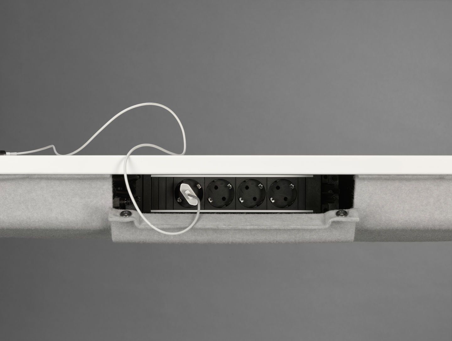 Регулируемый по высоте стол с электрическим движением VITRA Tyde 2 ARCH-00045440 - Вид №28