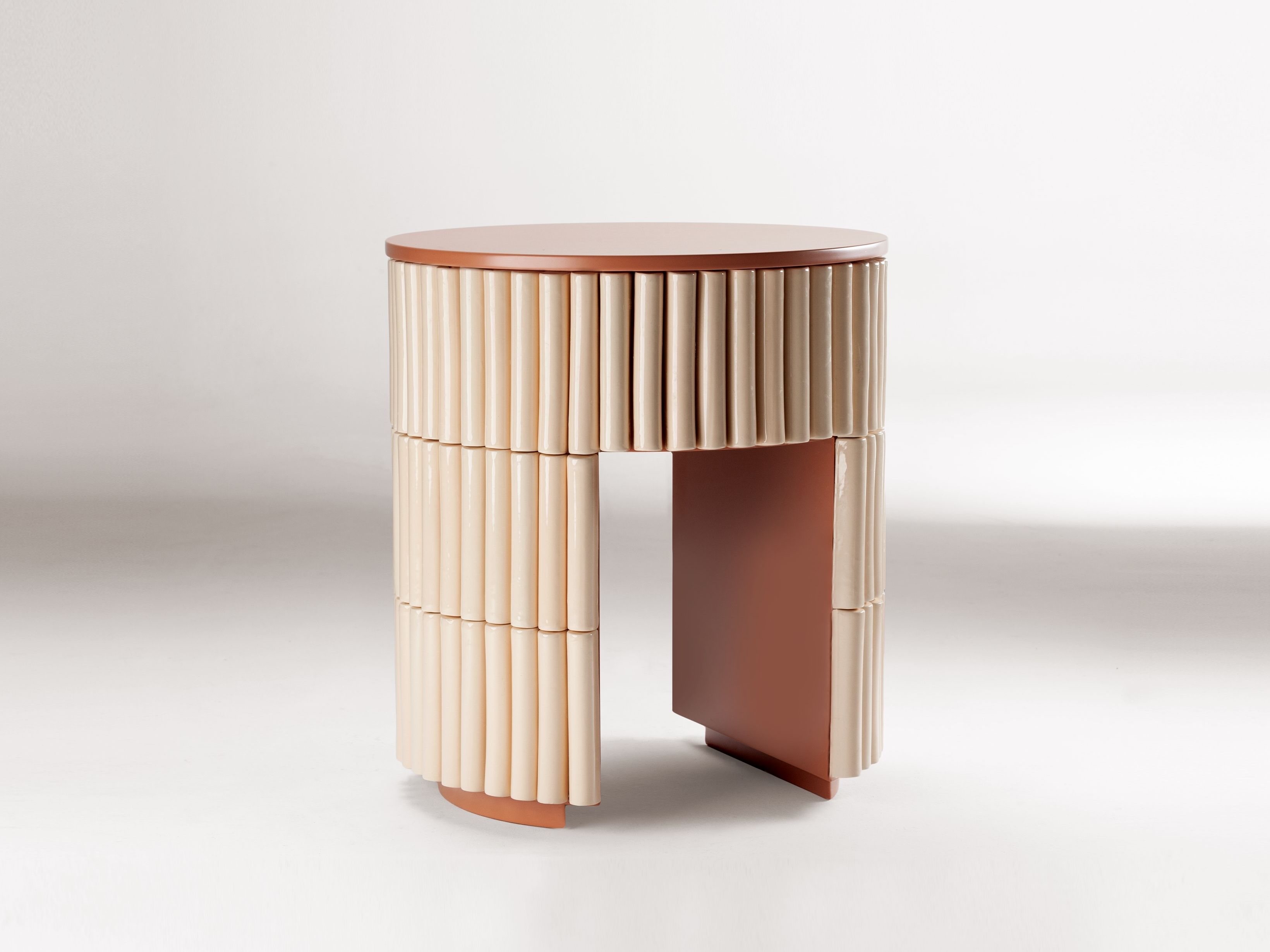 Круглый керамический журнальный столик DOOQ Nouvelle Vague ARCH-00019437