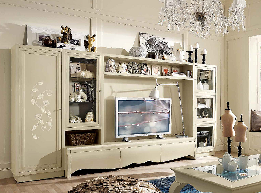 Стенка  BTC INTERNATIONAL Comp. 3 