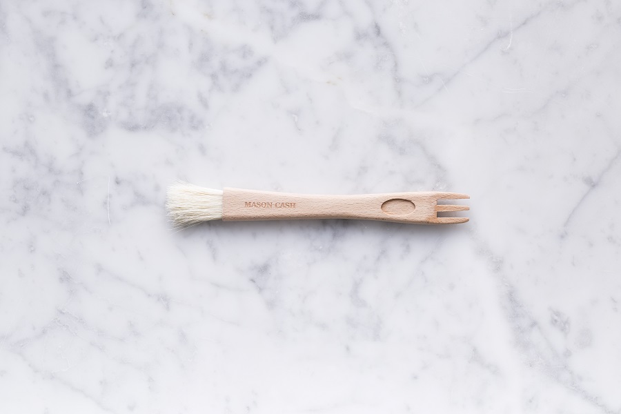 2008.203 Кисточка кулинарная с вилкой innovative kitchen Mason Cash  - Вид №2