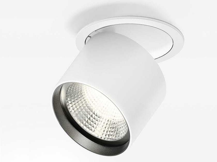 Регулируемый потолочный металлический прожектор In Stock Artemide ARCH-00015530