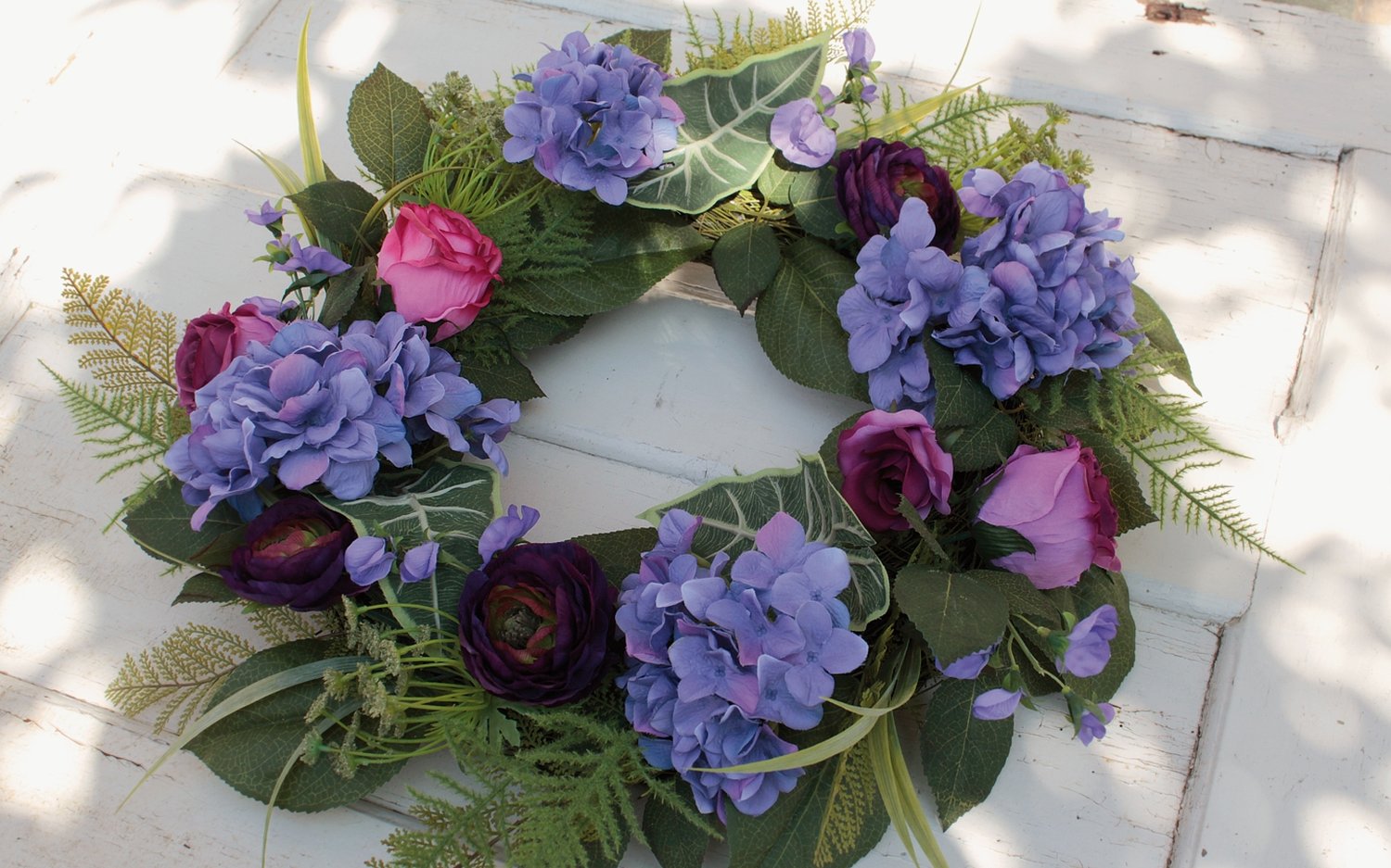 2647 254 a3 Искусственный венок 'Лютик / роза / гортензия' Ø 50 см, сиреневый H-andreas  - Вид №2