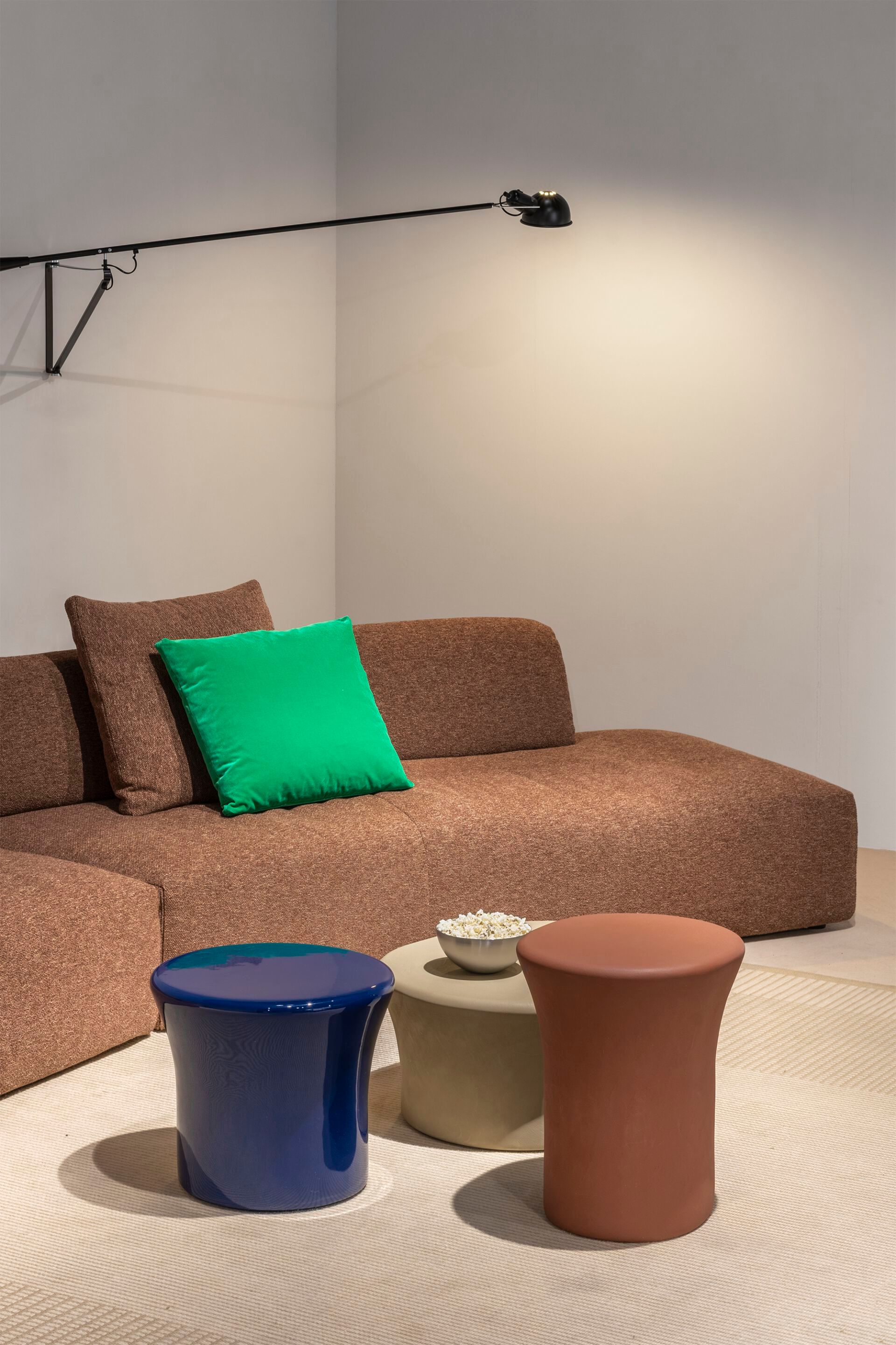 Полимерный садовый столик Kristalia Fun-Go ARCH-00078077 - Вид №4