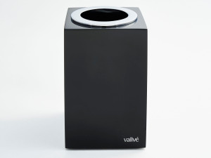 Мусорная корзина из смолы