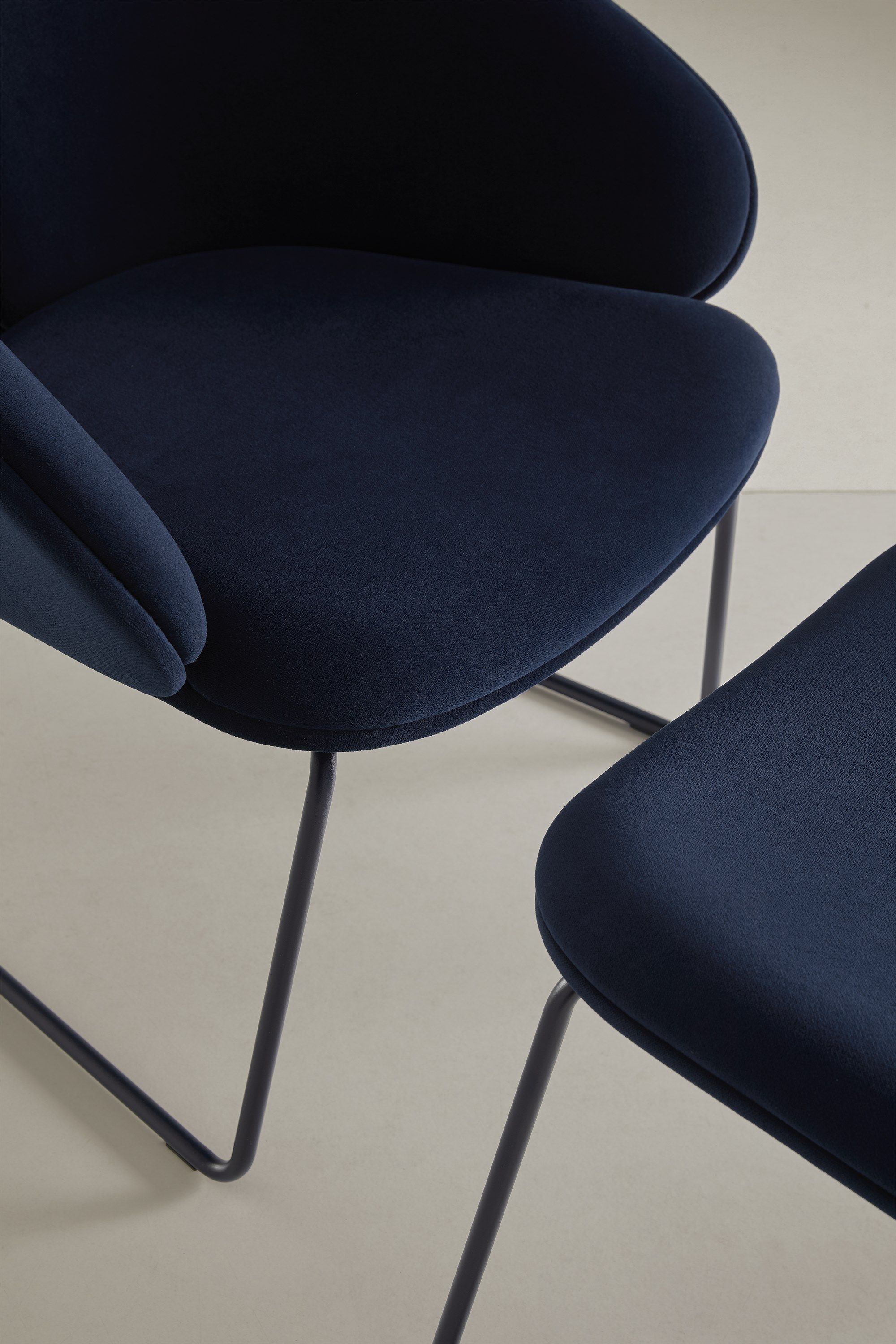 Тканевое кресло с подголовником Mobboli Peach ARCH-00099129 - Вид №14