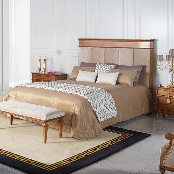 003755 Кровать двухместная AM Classic Canova Santreyd