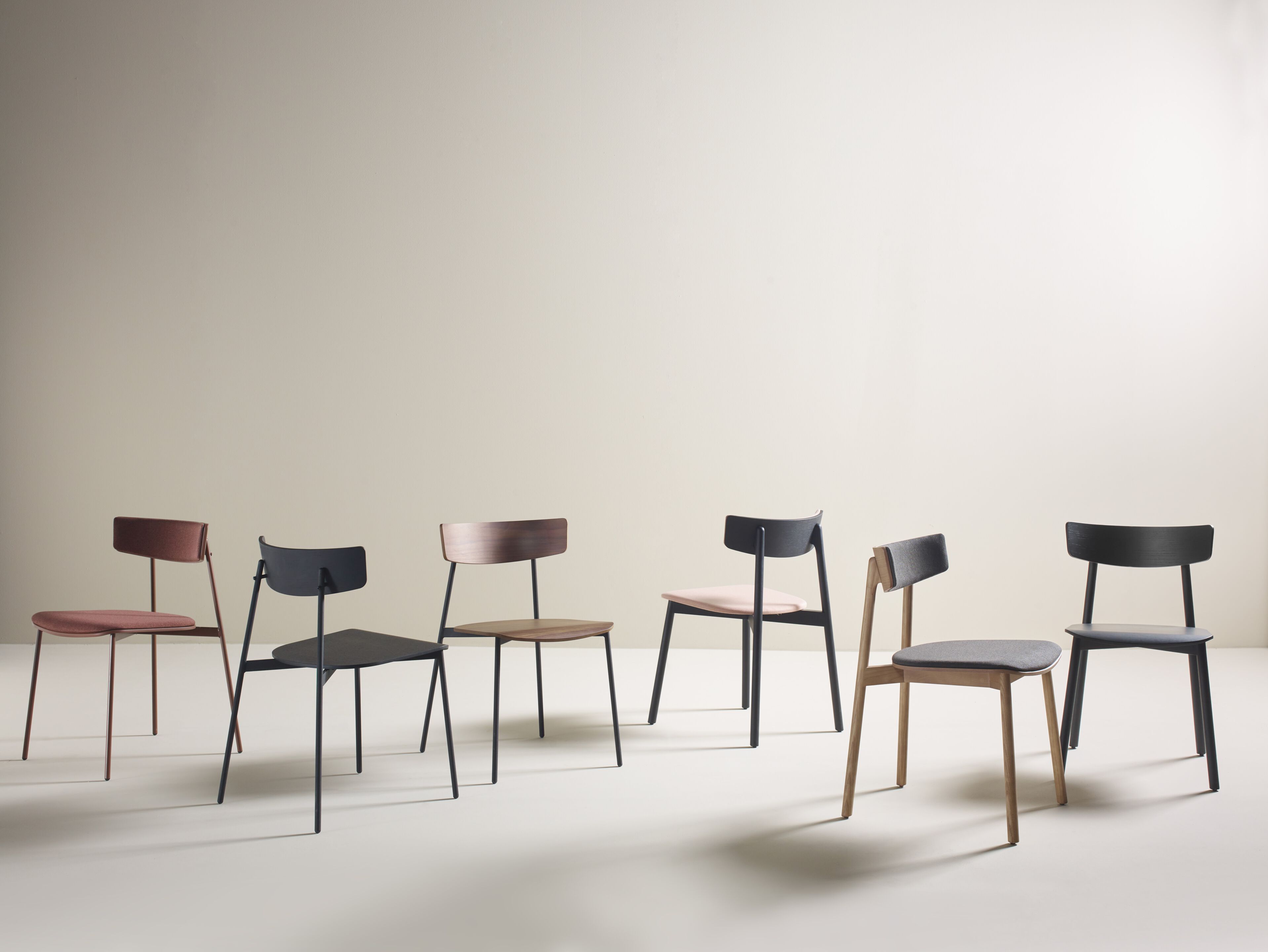 Дубовый стул с мягким сиденьем TREKU KOL ARCH-00026978 - Вид №1