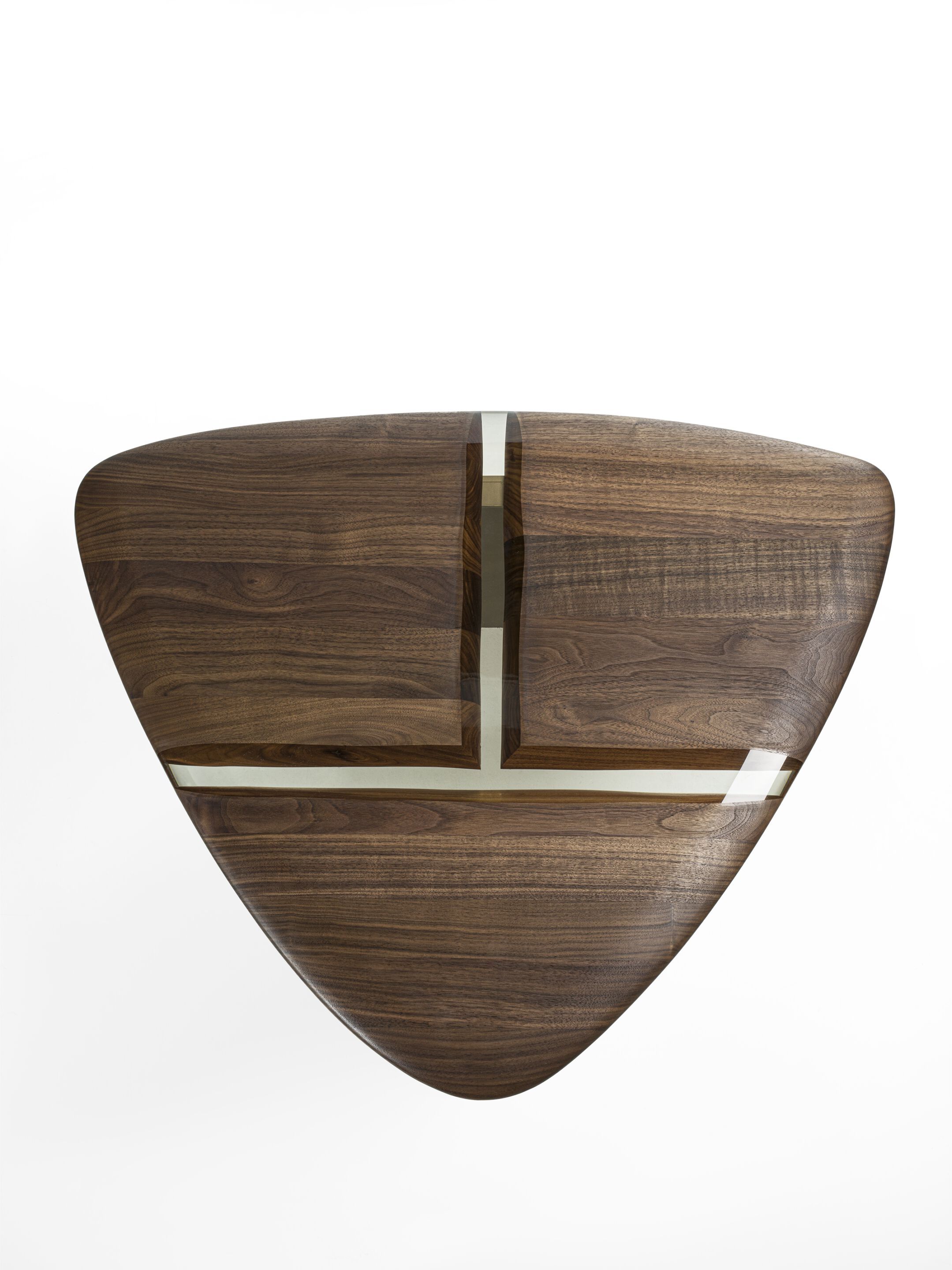 Треугольный журнальный столик с верхом из смолы и дерева Riva 1920 Kauri ARCH-00131007 - Вид №4