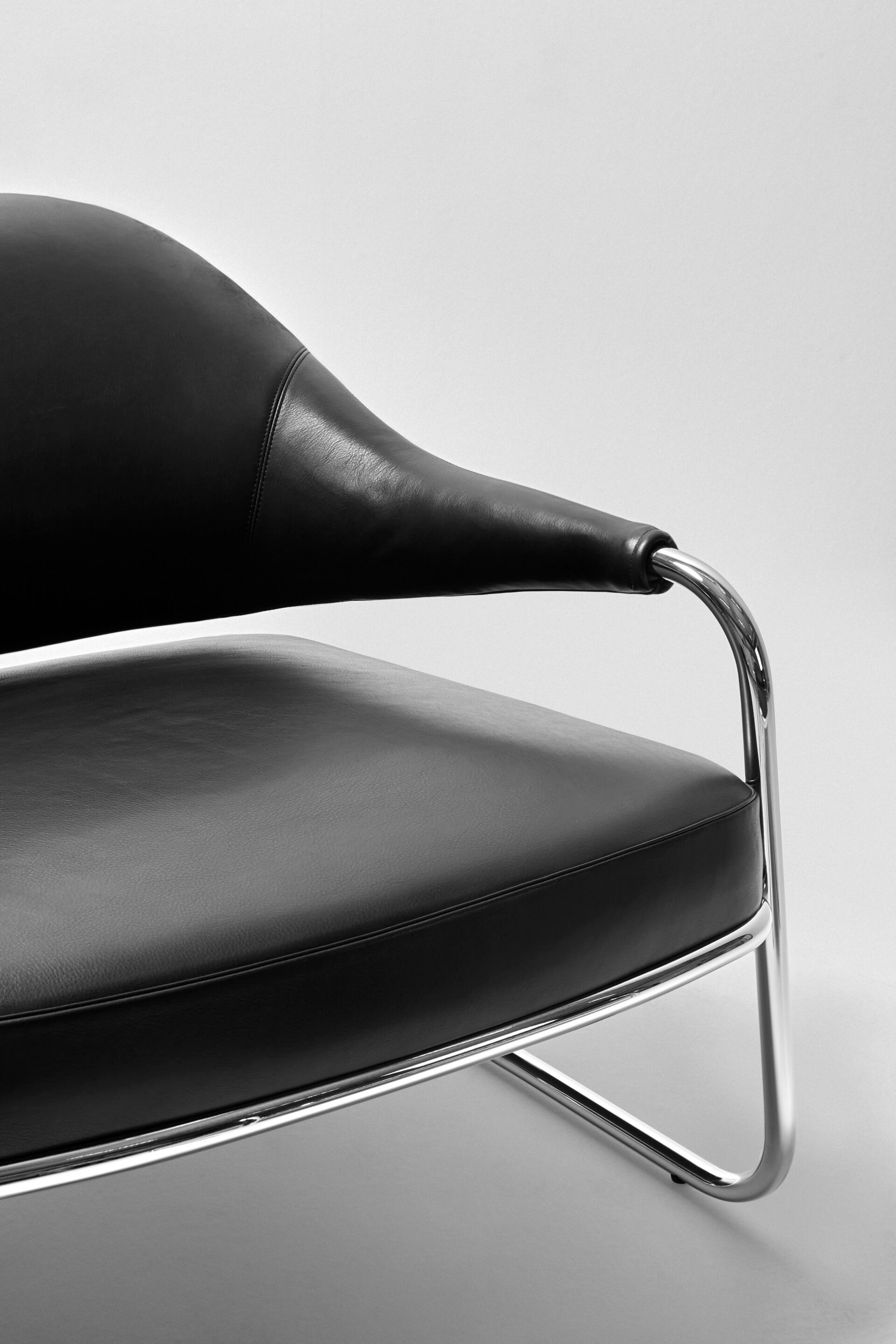 Кожаное кресло с подлокотниками Antoniolupi LOLLA ARCH-00025764 - Вид №2