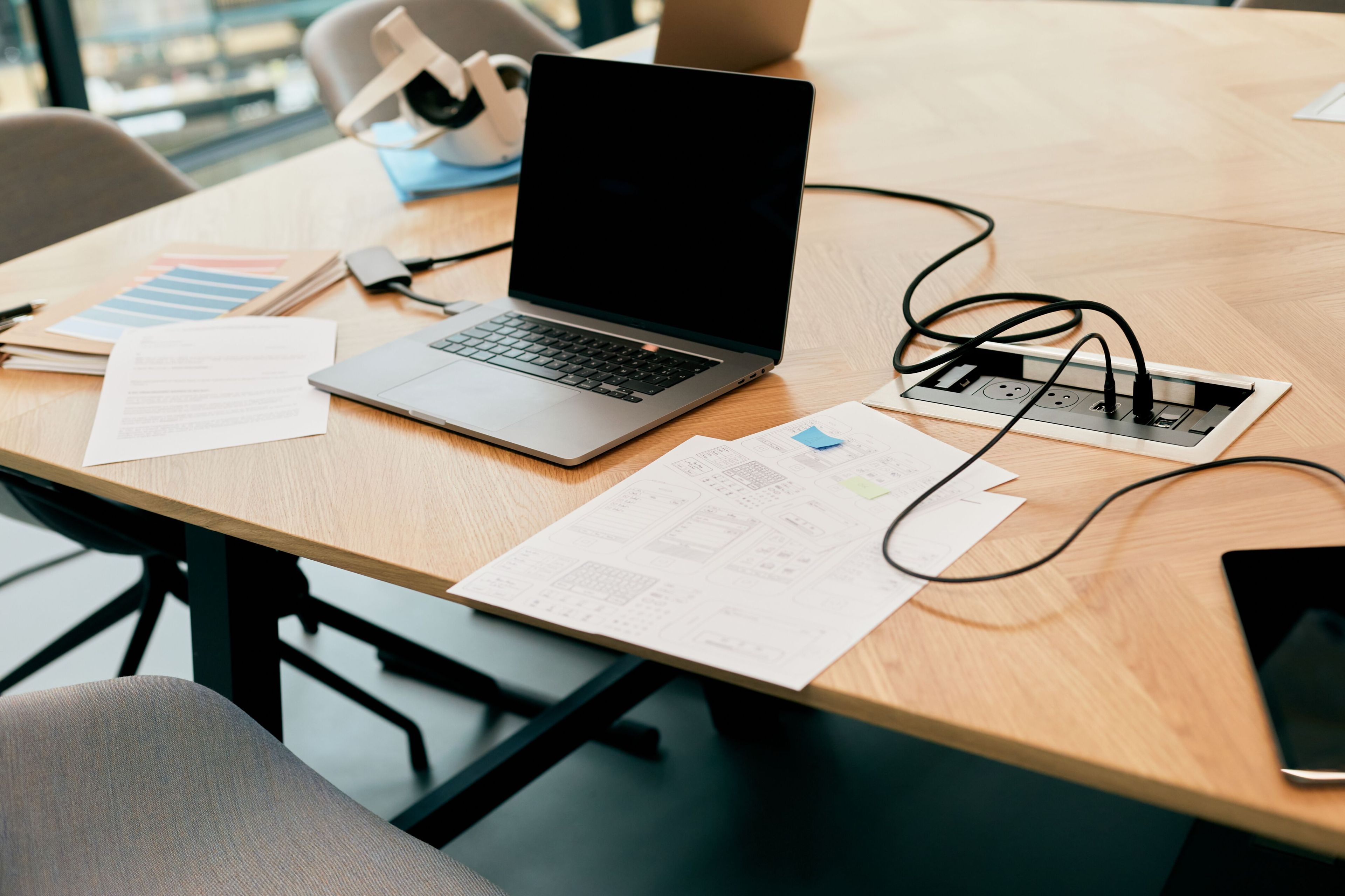 Выдвижная электрическая розетка legrand Инкара ARCH-00006640 - Вид №1