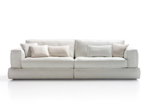 Кожаный диван