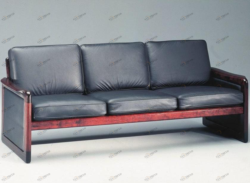 Dyrlund 3-х местный диван  7820/3 