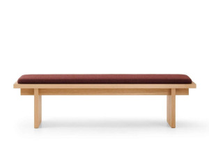 Мягкая скамейка из шпона